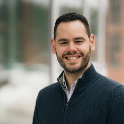 Professor Wesley Marrero headshot