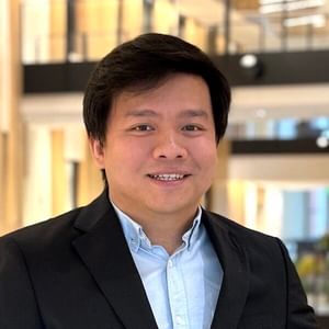 Headshot of Hung V.-T. Nguyen