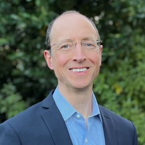 Headshot of Jason Amaral