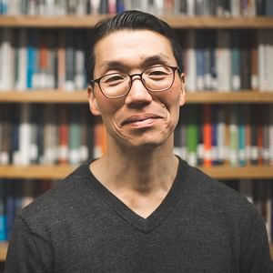 Headshot of Peter Chin