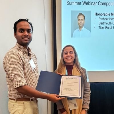 Prabhat Hegde receiving the award in Seattle.
