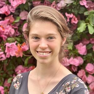 Headshot of Rebecca Gallivan