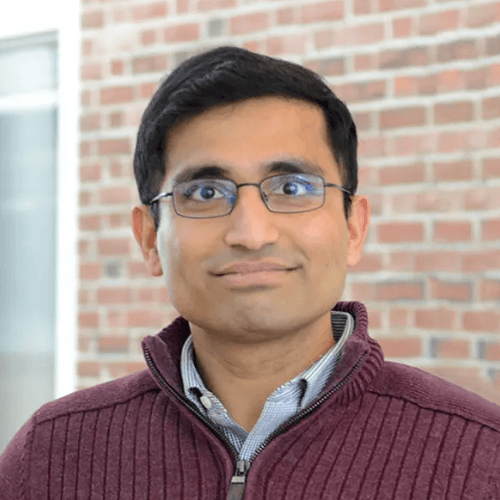 Headshot of Vikrant Vaze