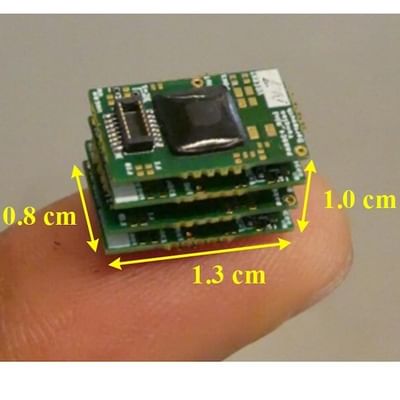 miniaturized low-power, high-voltage step-up ratio capacitive load driver
