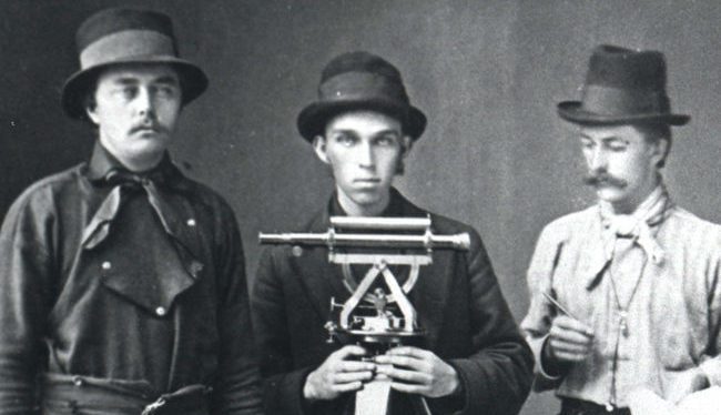 First graduates of Thayer School of Engineering at Dartmouth